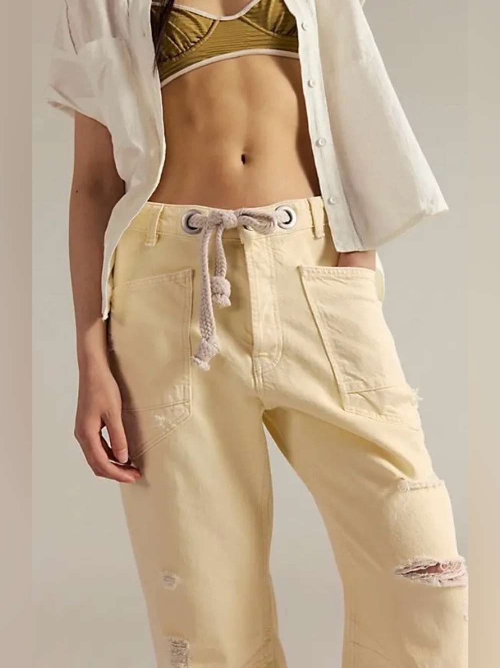 NWT FREE PEOPLE WE THE FREE MOXIE PULL ON BARREL JEANS - Picture 2 of 5